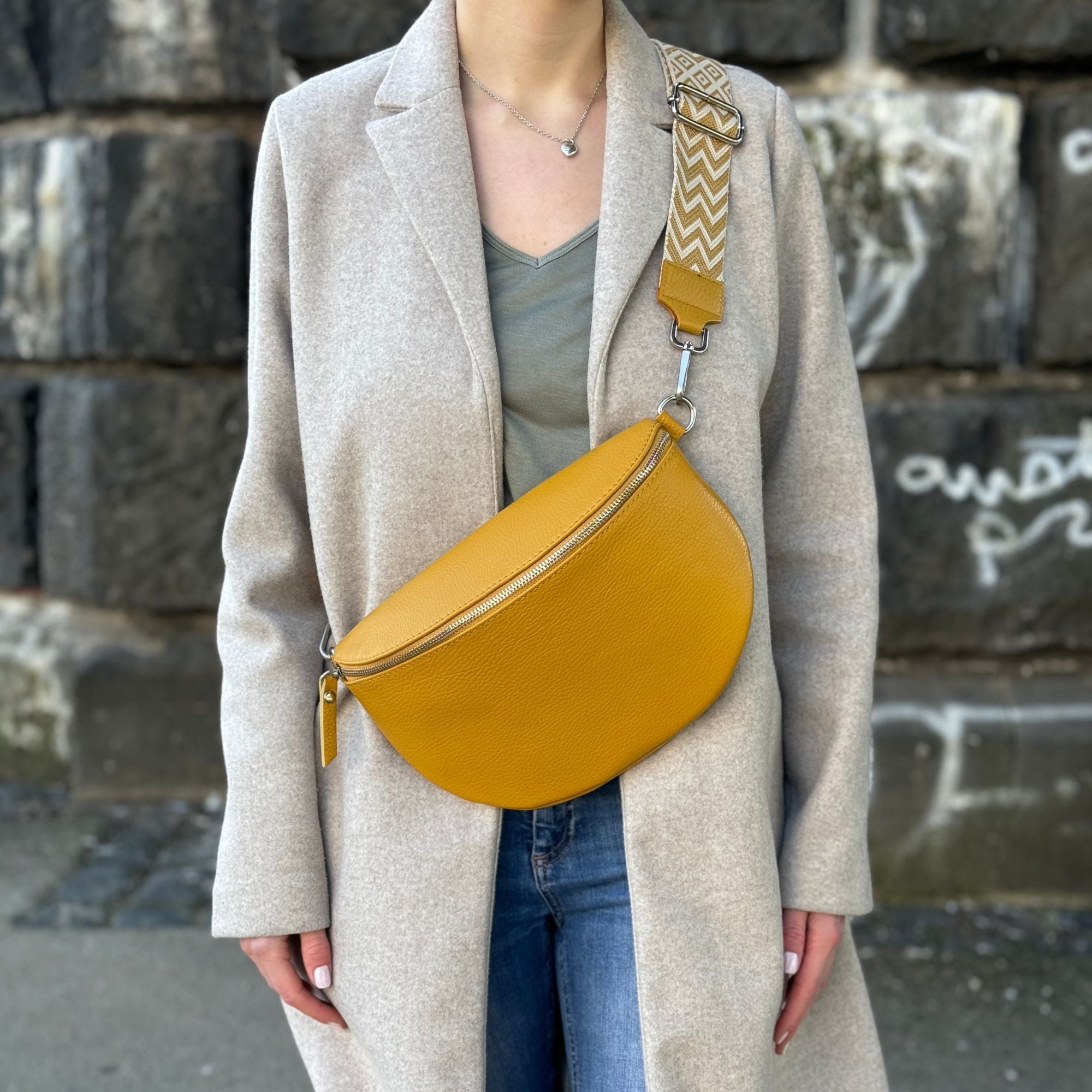 Bunte bauchtasche damen Clearance